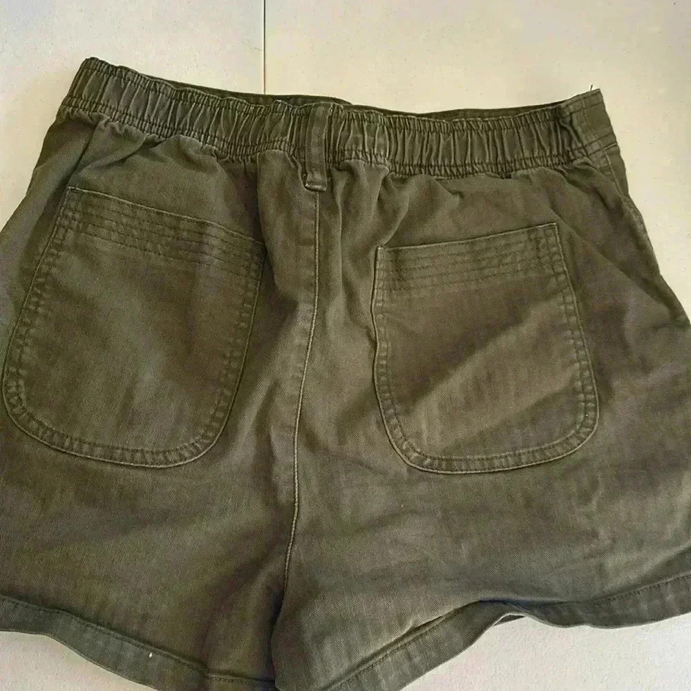 Madewell - Picture 3 of 3